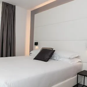 the-j-hotel-jesolo.hotelslidodijesolo.com/
